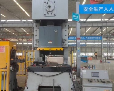 气动冲床 500T 浙锻