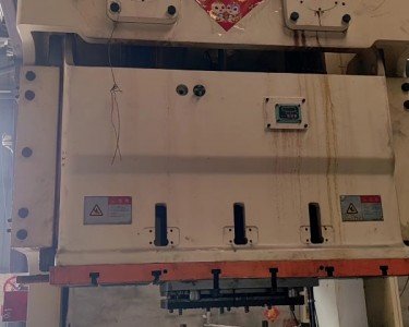 气动冲床 160T 辰基