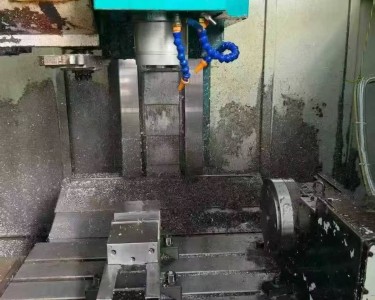 立式加工中心 800 友佳