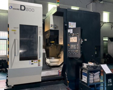 五轴联动加工中心 D500 牧野